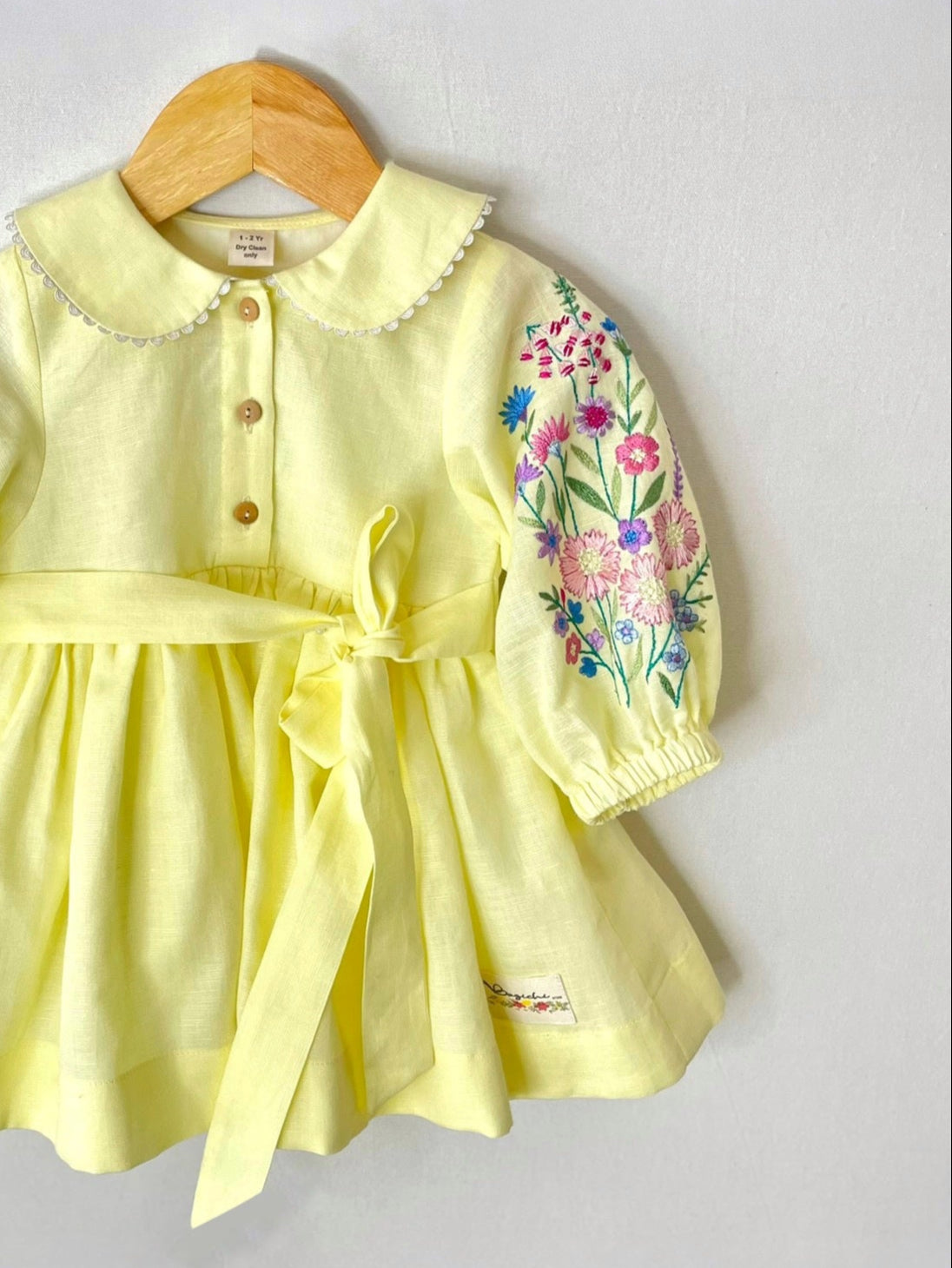 Lemon floral sleeves dress