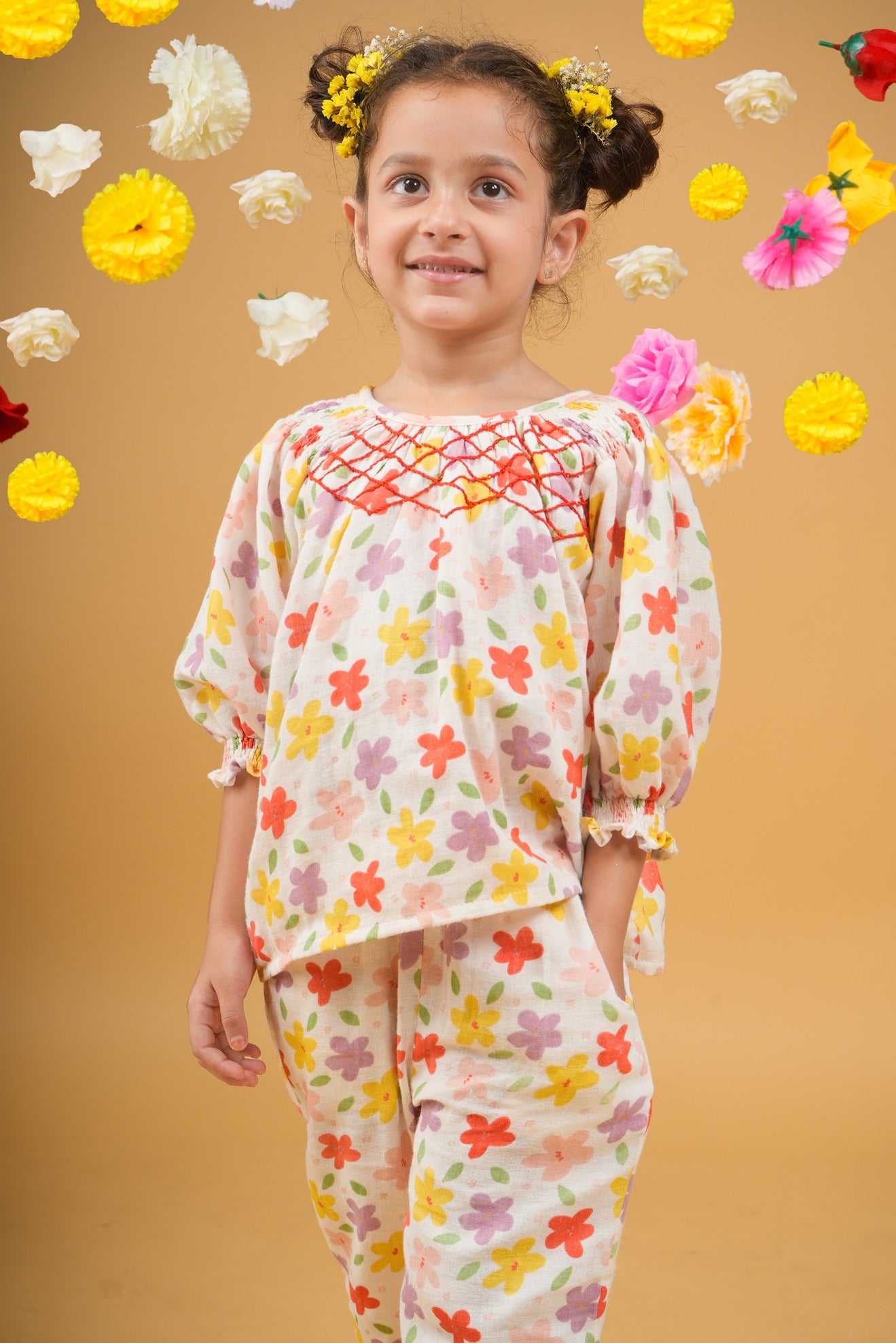 Smocked flower set