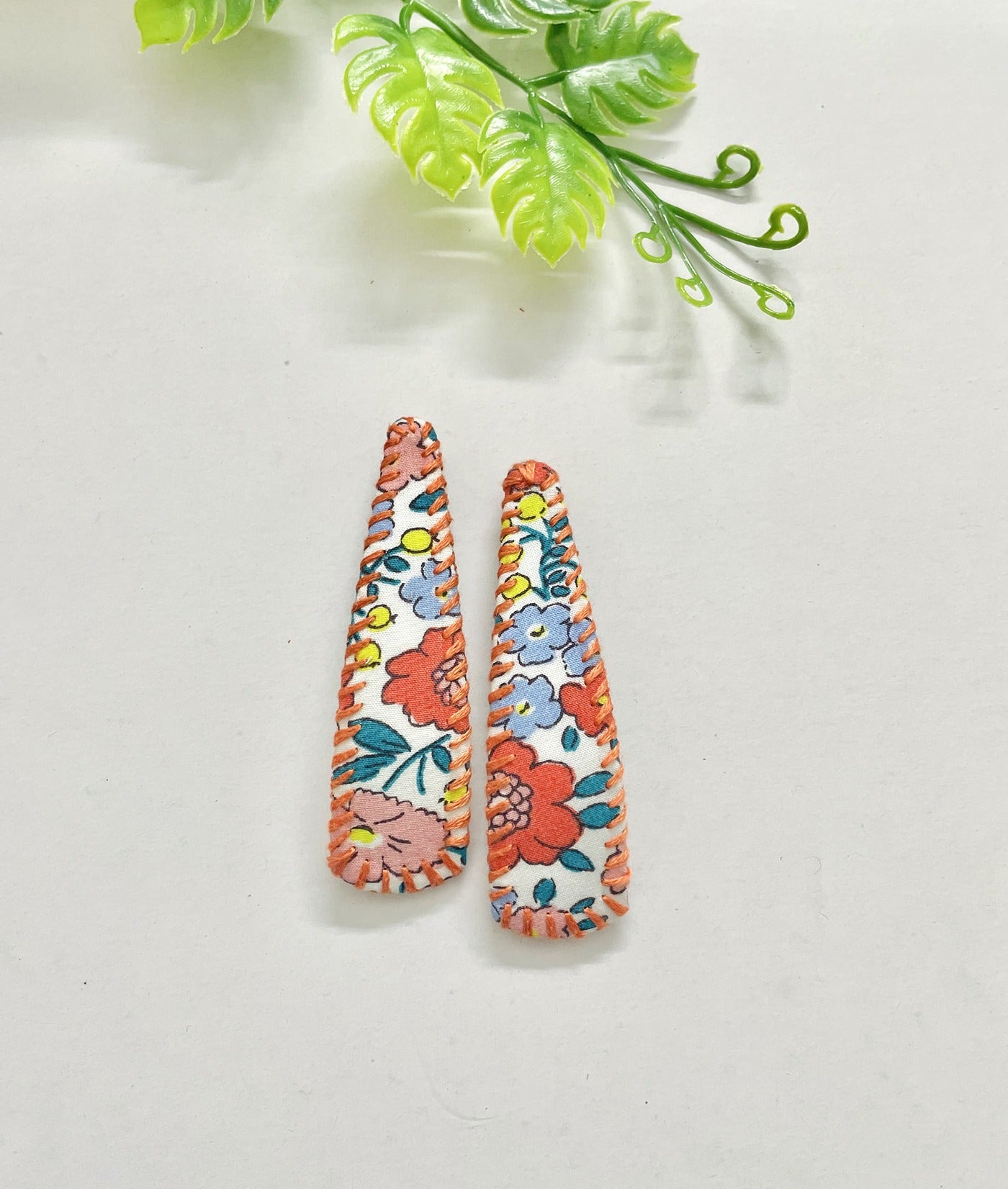 Hand embroidered hair clips for girls