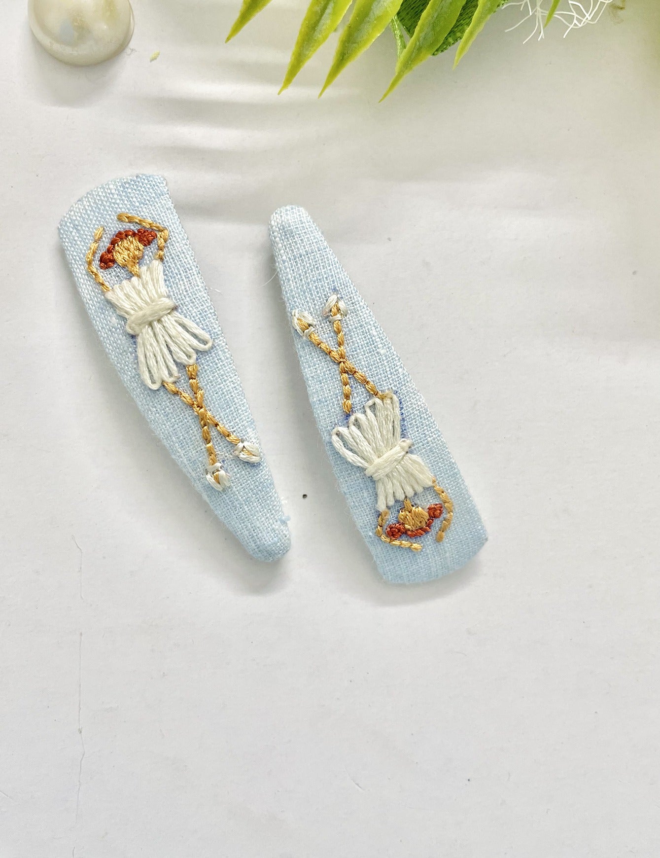 Hand embroidered hair clips for girls