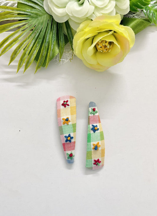 Hand embroidered hair clips for girls